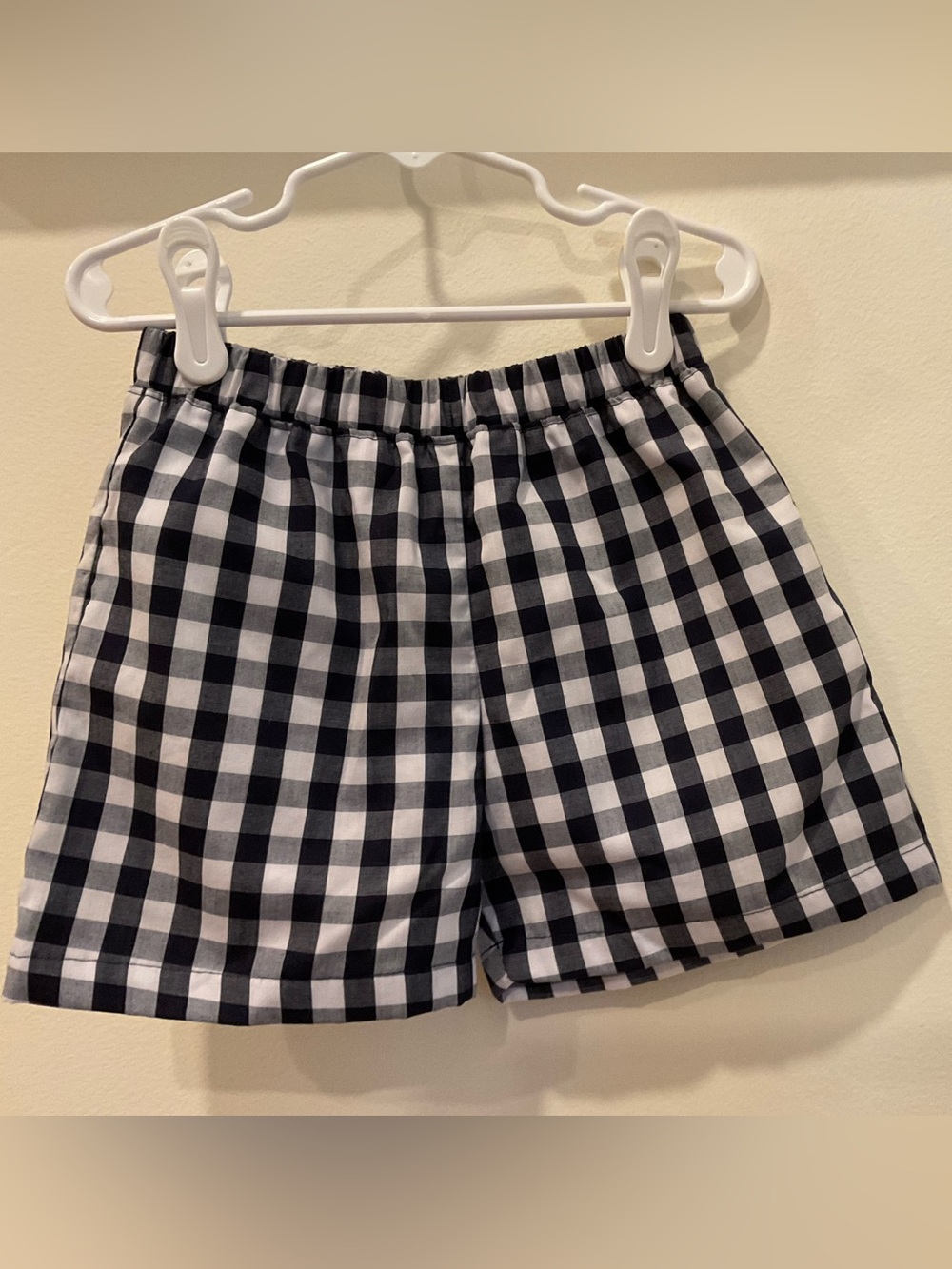TBBC Navy and white plaid shorts - boys size 5